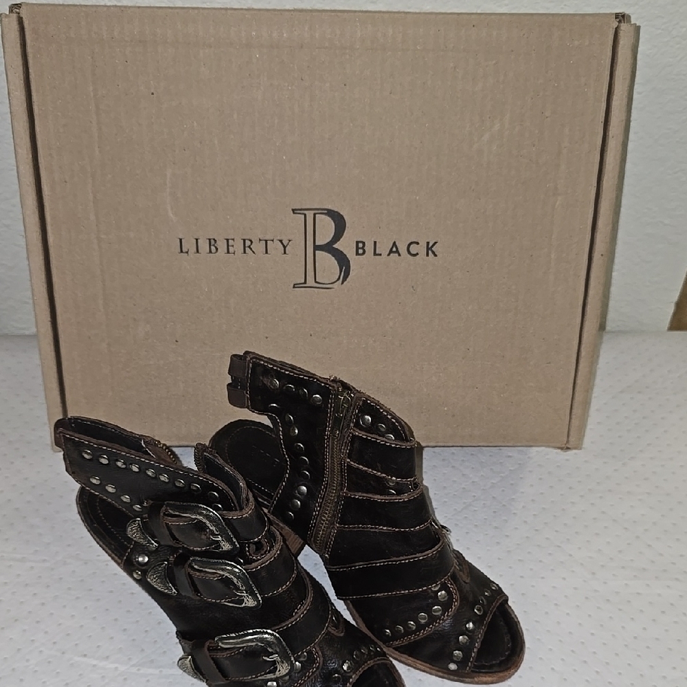 Liberty Black Women's Brown Sandals